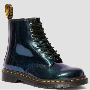 Dr. Materns - 1460 Duochrome Metalic Lace up Boots - Women's US 7